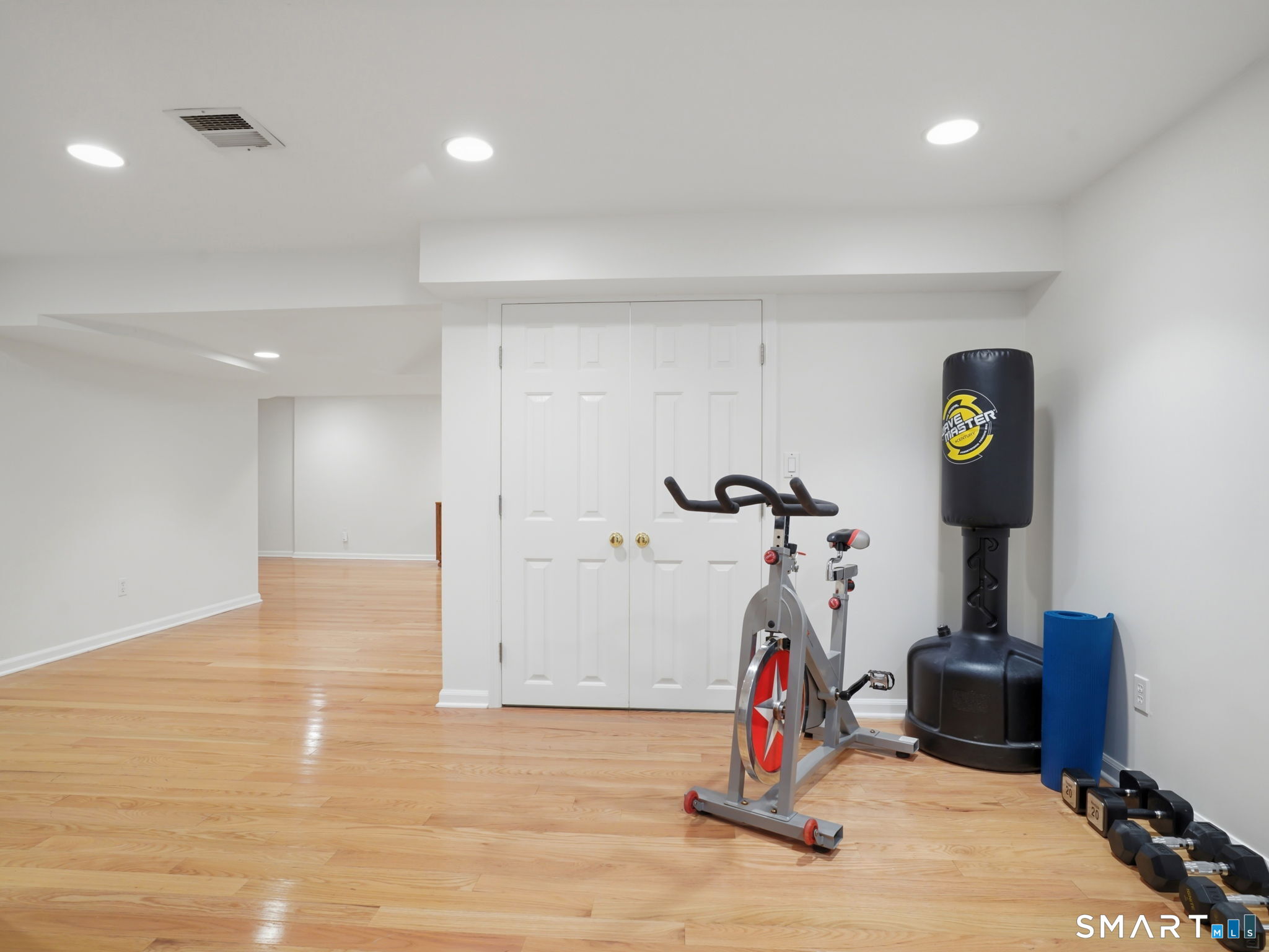 74 Hastings Lane Stamford CT 06905