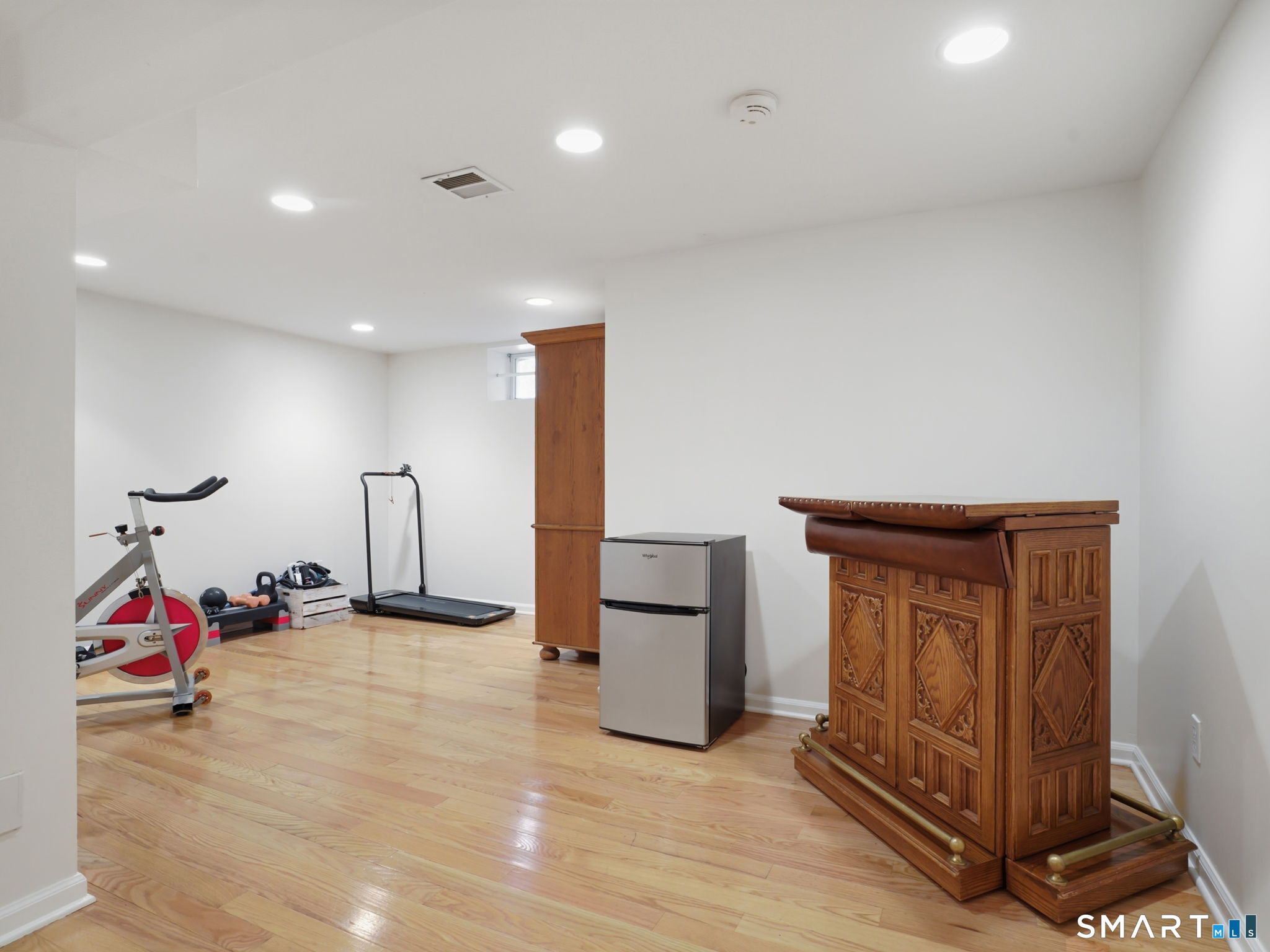 74 Hastings Lane Stamford CT 06905