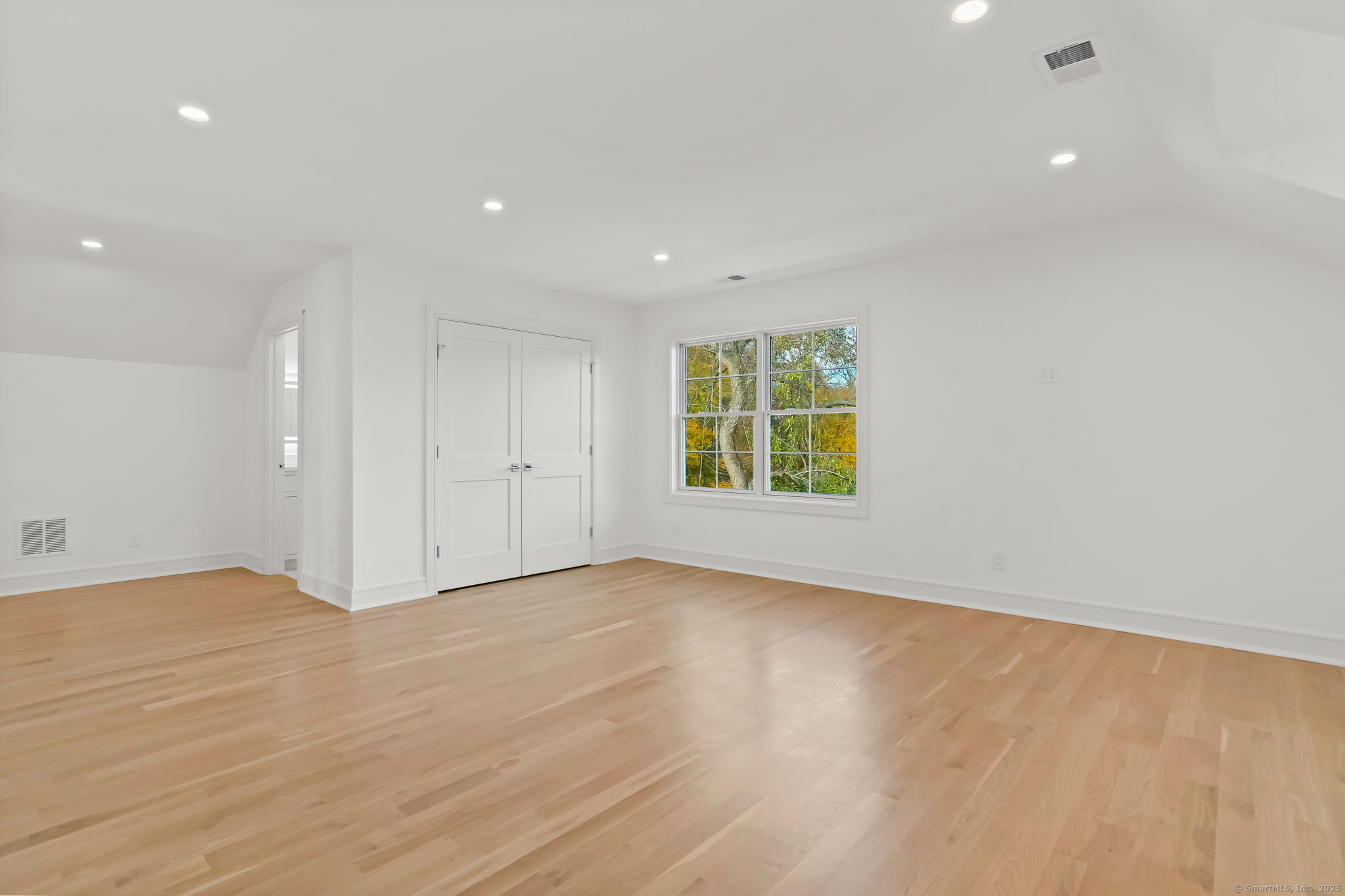 31 High Ridge Road Fairfield CT 06825