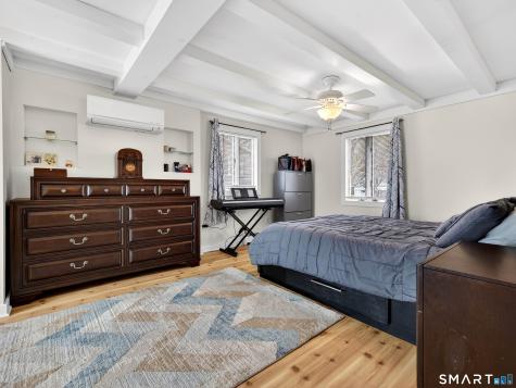 23 Skyview Terrace Groton CT 06340
