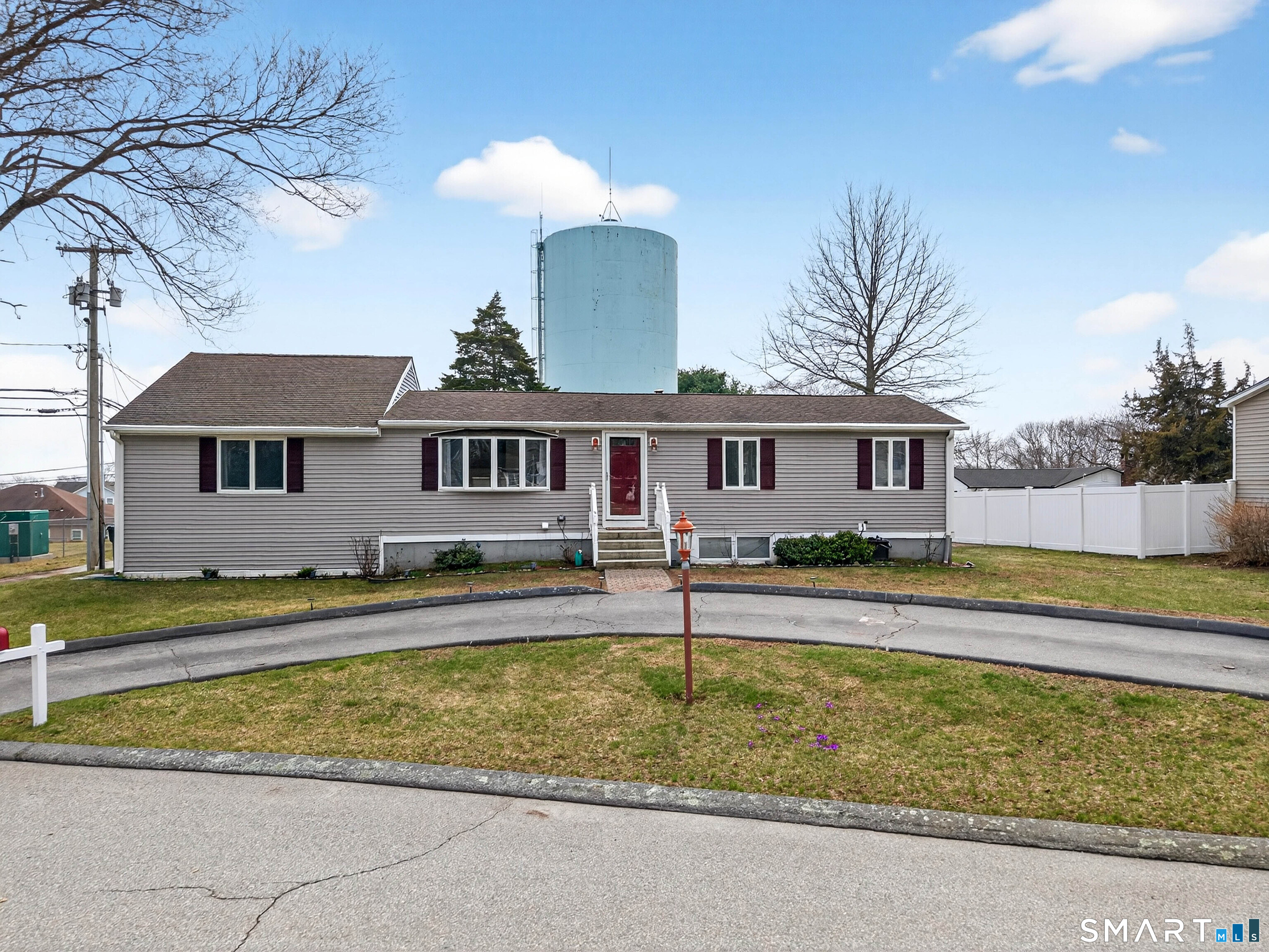 23 Skyview Terrace Groton CT 06340
