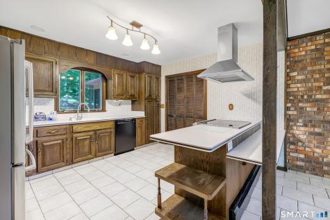 40 Owl Hill Trail Trumbull CT 06611