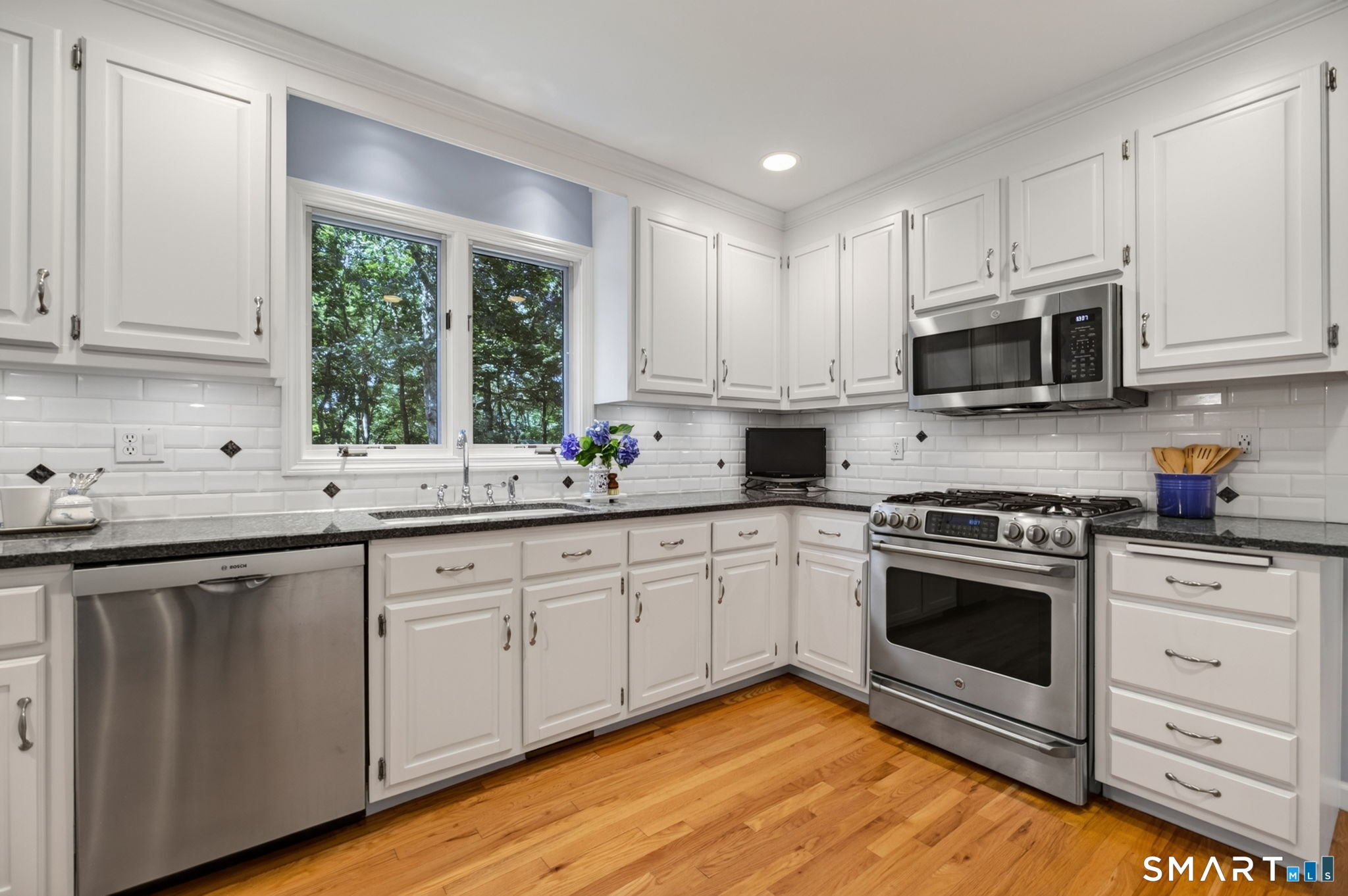3 Beagle Trail Newtown CT 06482