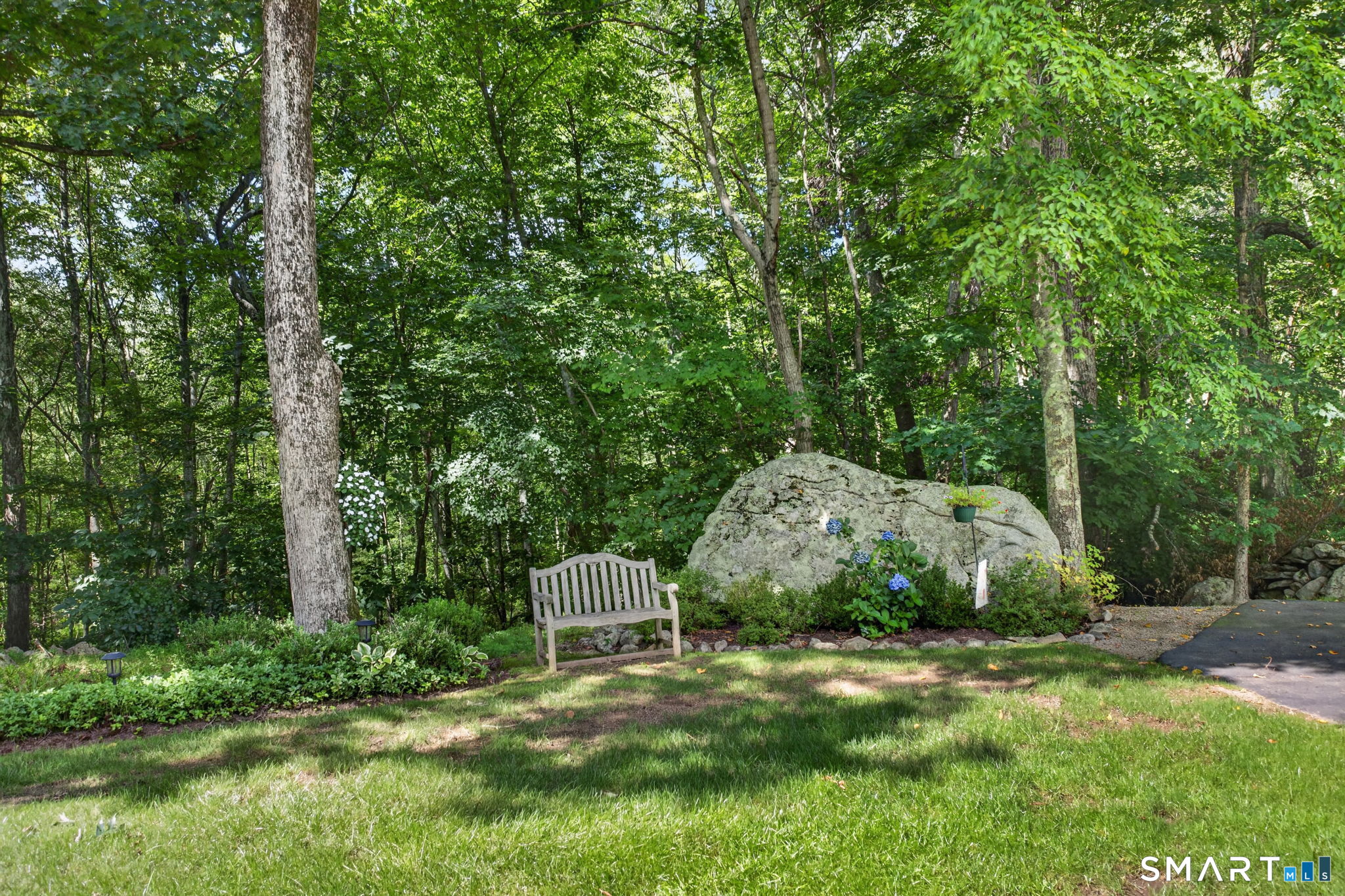 3 Beagle Trail Newtown CT 06482