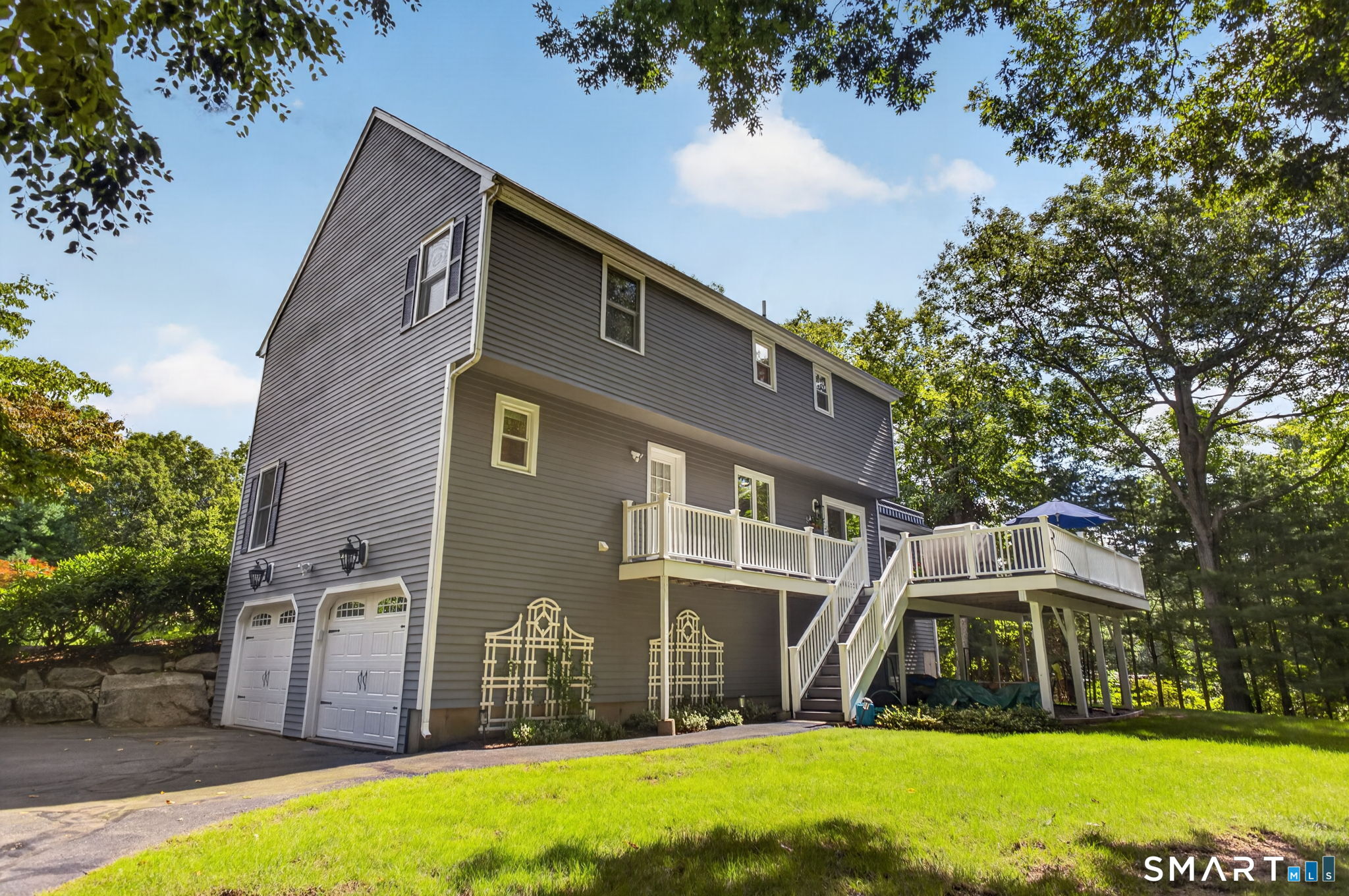 3 Beagle Trail Newtown CT 06482