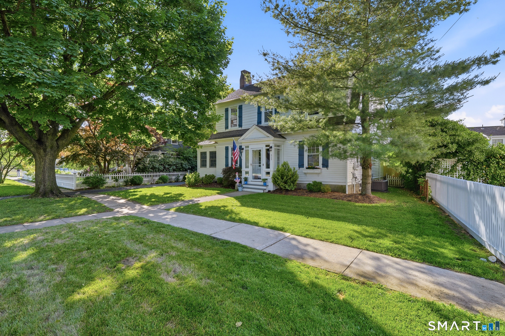 Fairfield CT, 313 Old Post Road