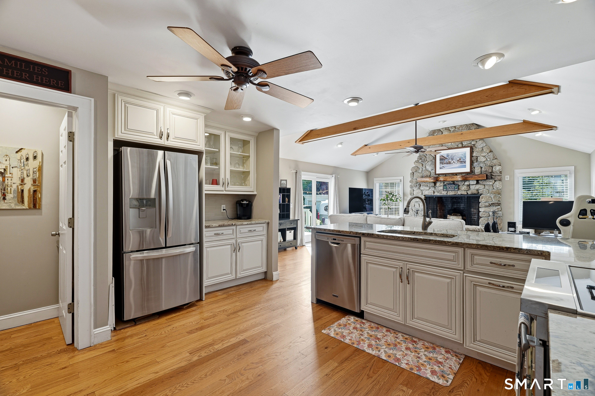 313 Old Post Road Fairfield CT 06824