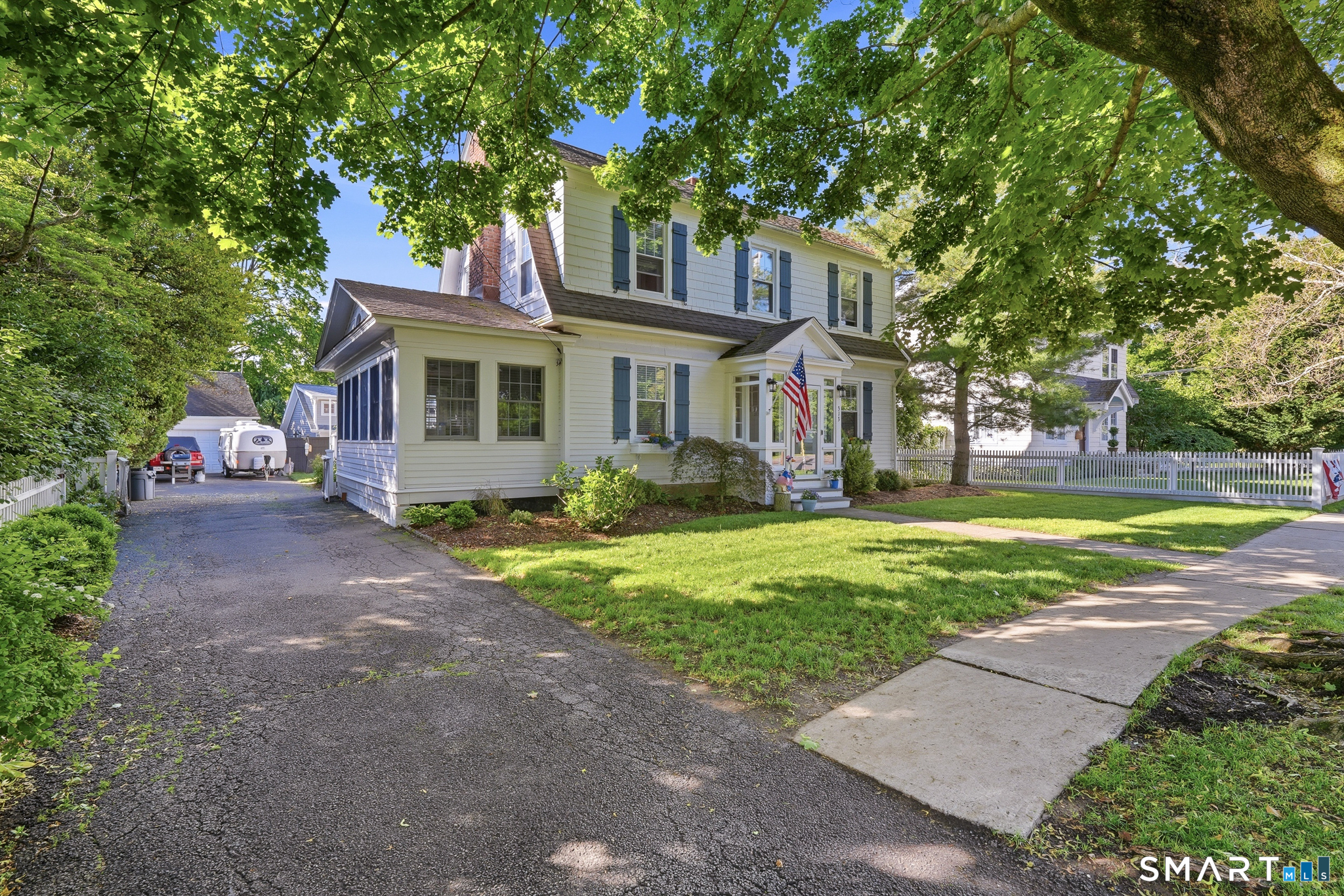 313 Old Post Road Fairfield CT 06824