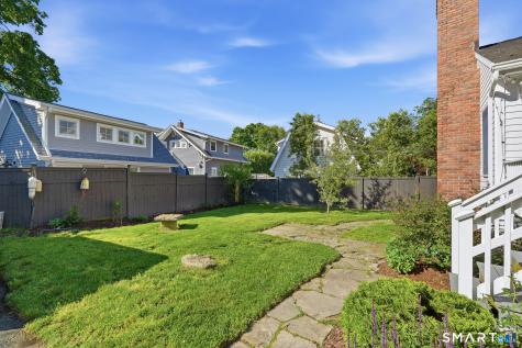 313 Old Post Road Fairfield CT 06824