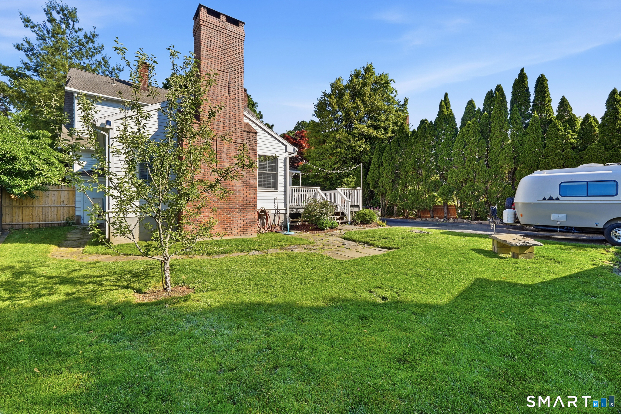 313 Old Post Road Fairfield CT 06824