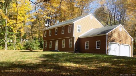 3 Crescent Lane New Milford CT 06776