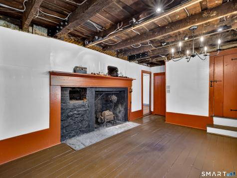 25 Gurley Road East Lyme CT 06333