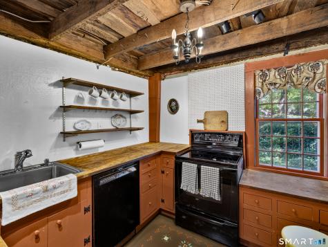 25 Gurley Road East Lyme CT 06333
