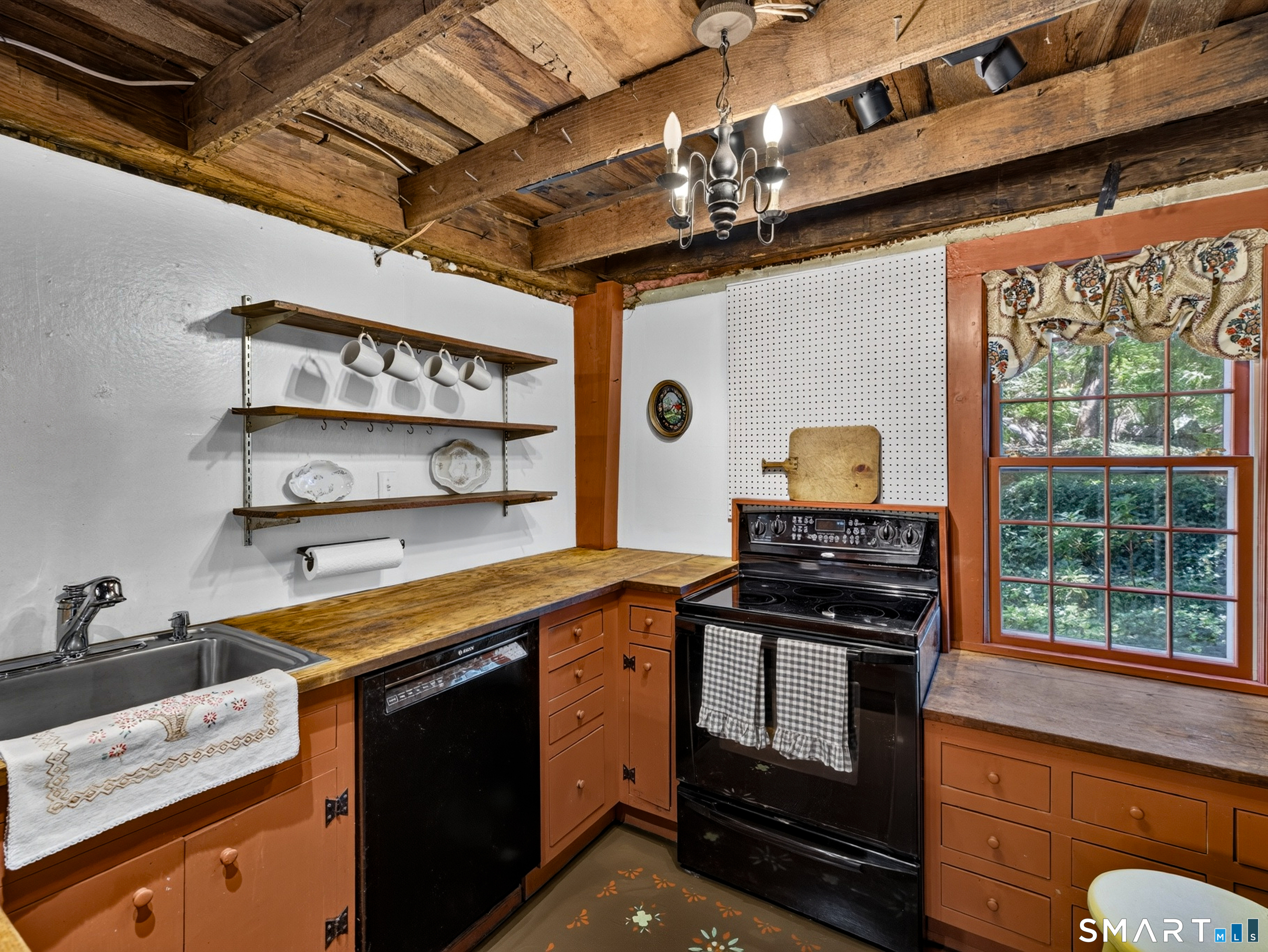 25 Gurley Road East Lyme CT 06333