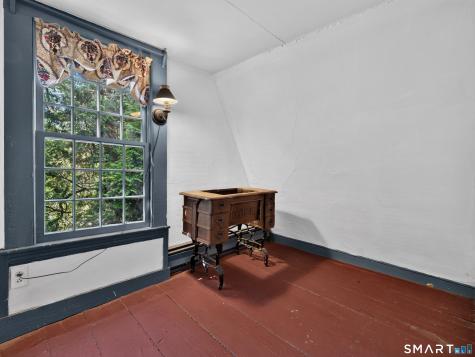 25 Gurley Road East Lyme CT 06333