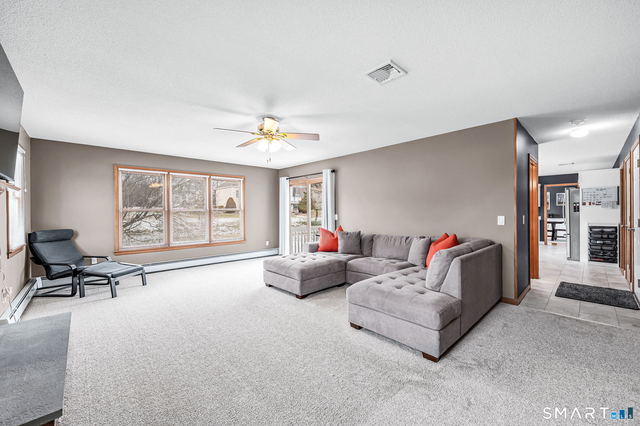 9 Old Country Lane Ellington CT 06029