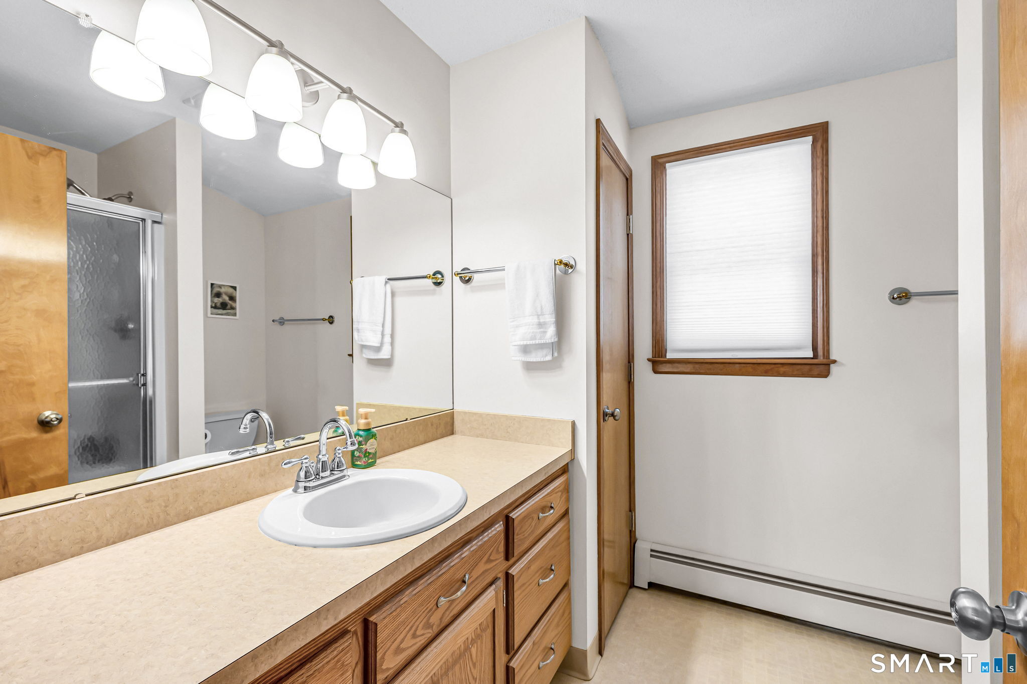 9 Old Country Lane Ellington CT 06029