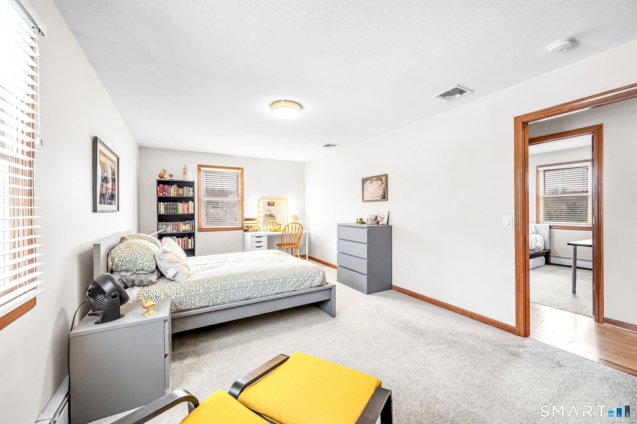 9 Old Country Lane Ellington CT 06029