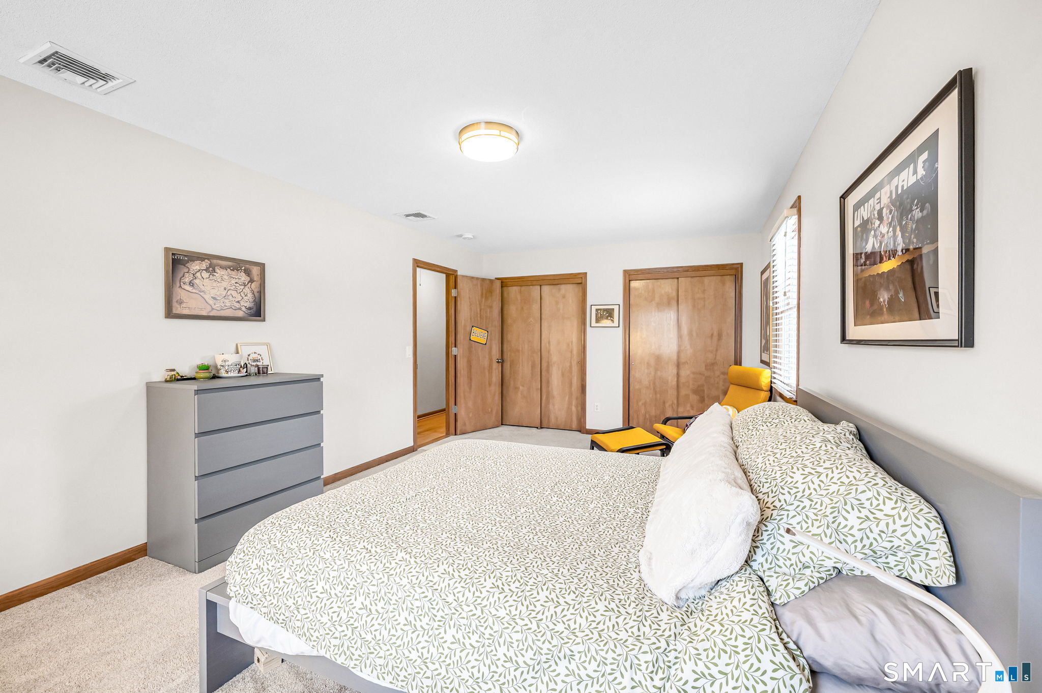 9 Old Country Lane Ellington CT 06029