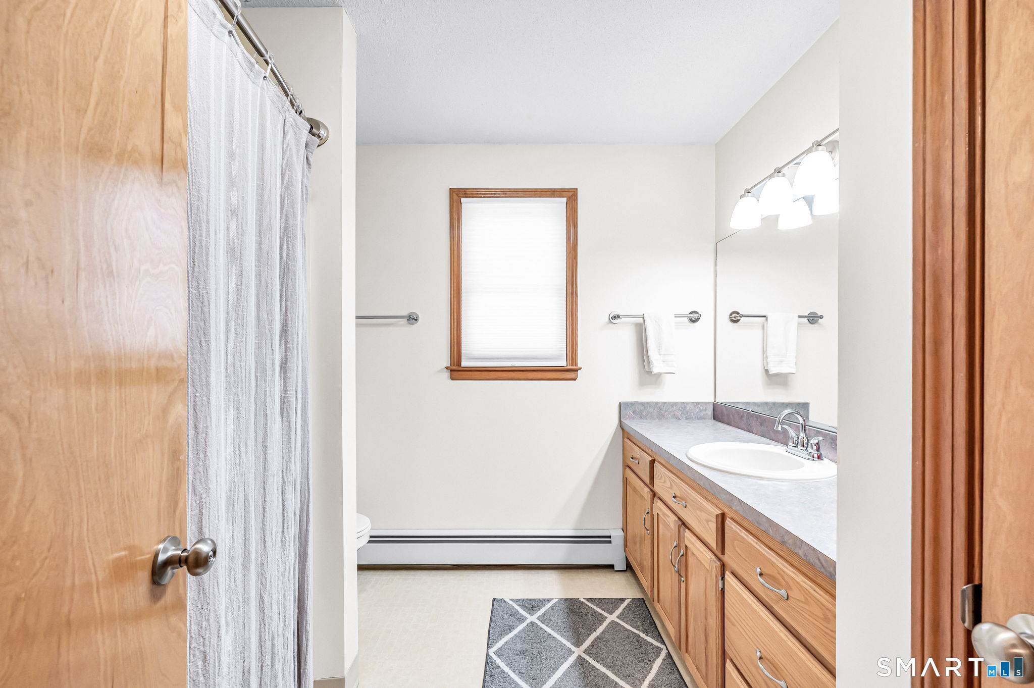 9 Old Country Lane Ellington CT 06029