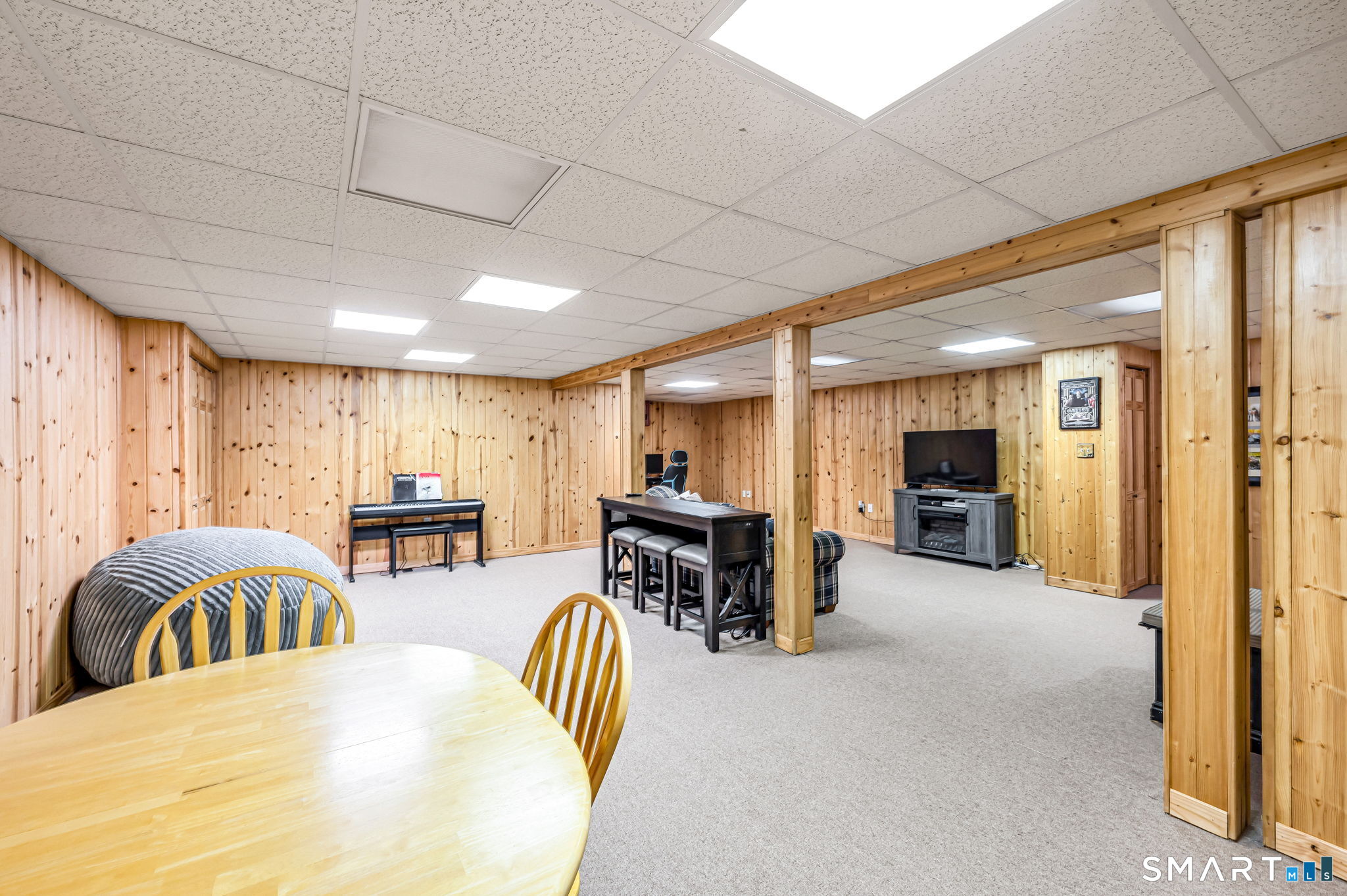 9 Old Country Lane Ellington CT 06029