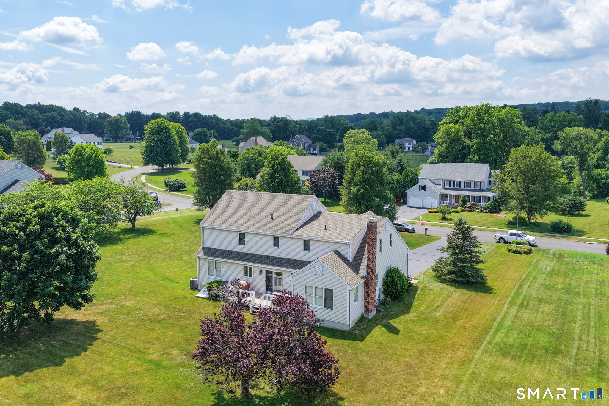 9 Old Country Lane Ellington CT 06029