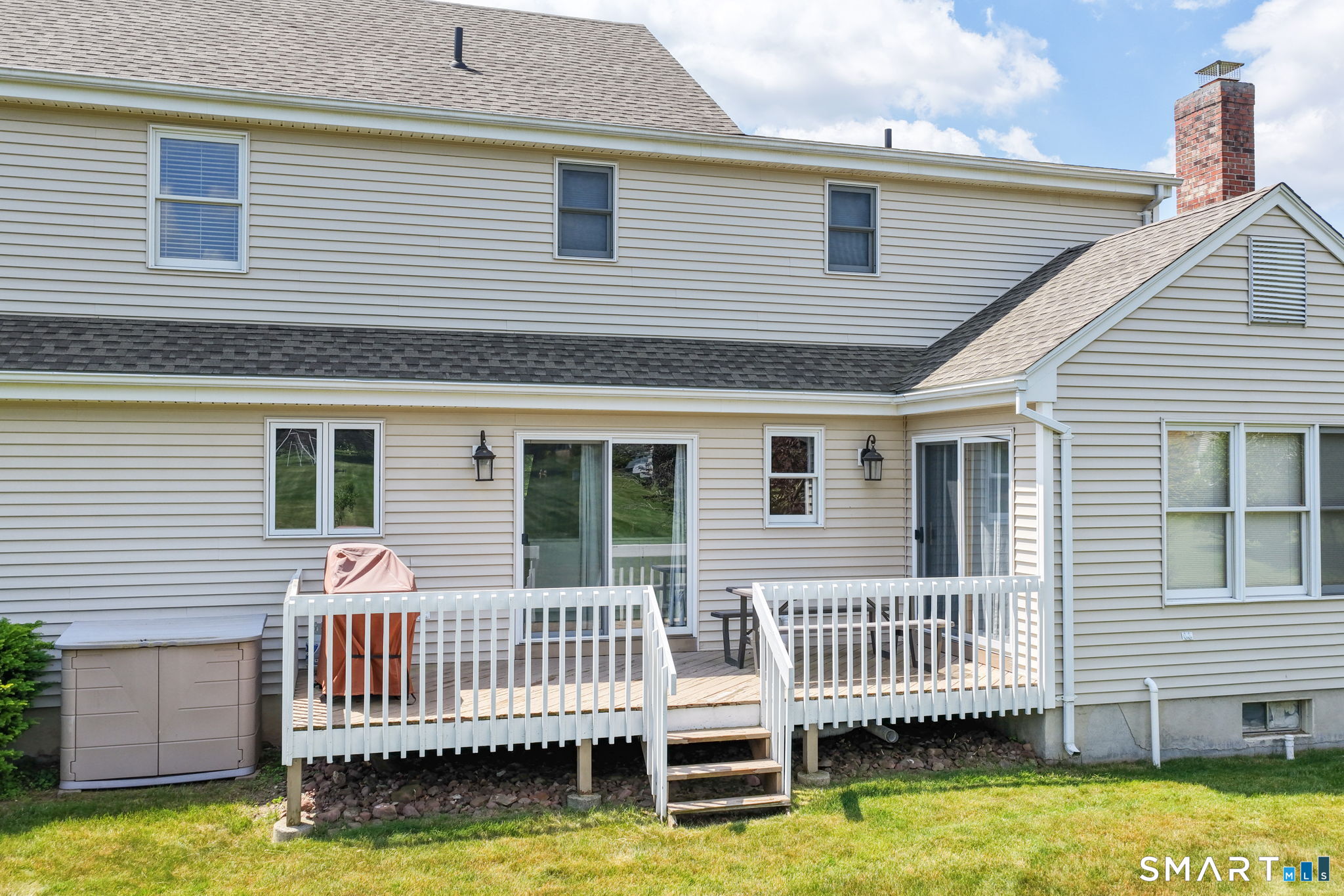 9 Old Country Lane Ellington CT 06029