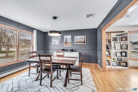 9 Old Country Lane Ellington CT 06029