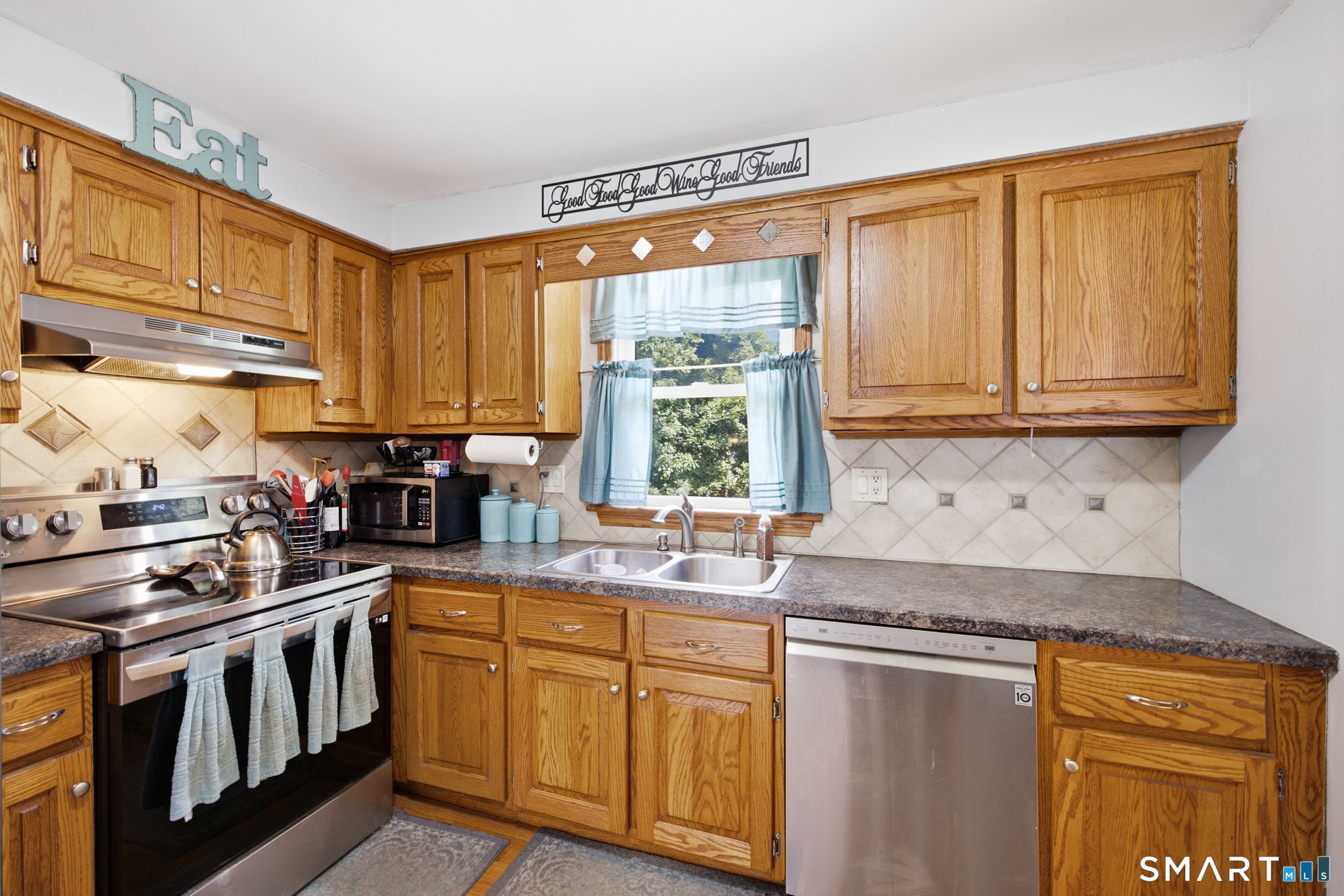 87 Abbey Lane Windsor CT 06095