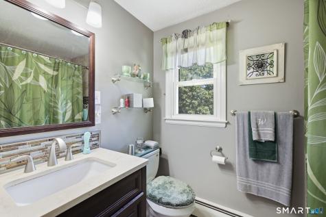 87 Abbey Lane Windsor CT 06095