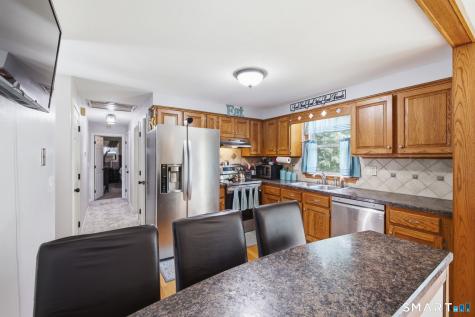 87 Abbey Lane Windsor CT 06095