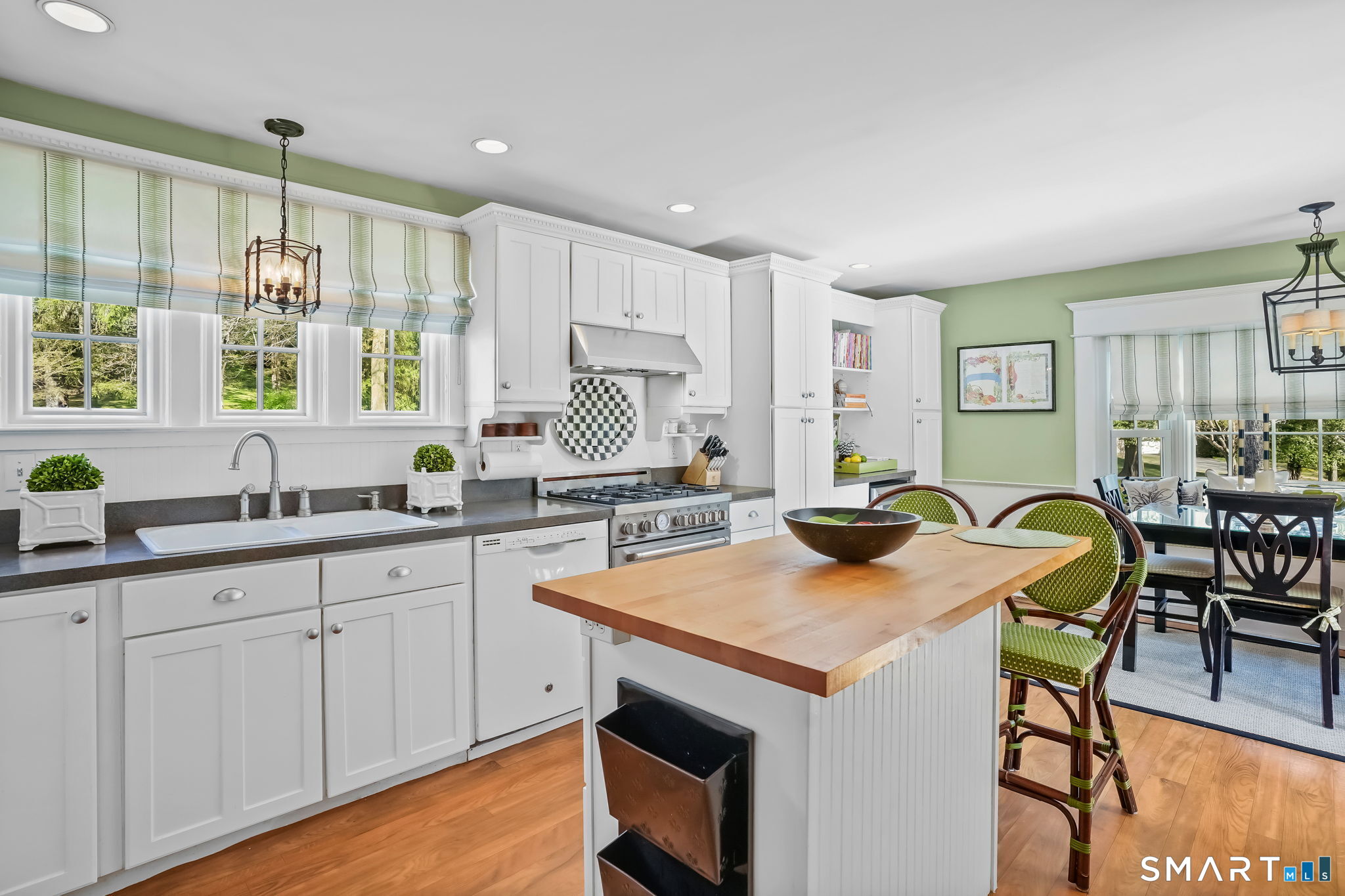 42 Sport Hill Parkway Easton CT 06612