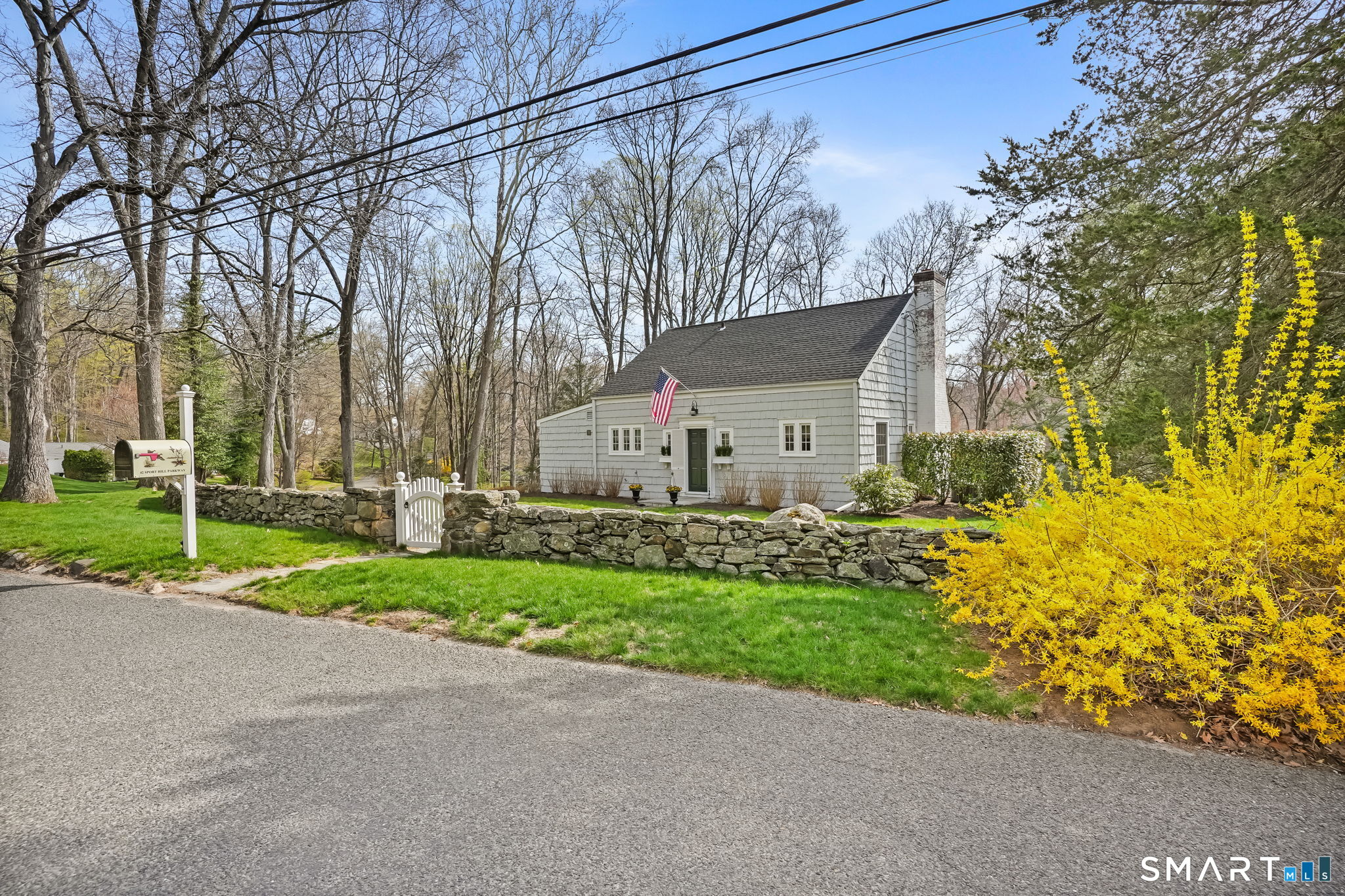 42 Sport Hill Parkway Easton CT 06612