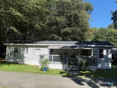 33 Green Acres Park Drive Westbrook CT 06498