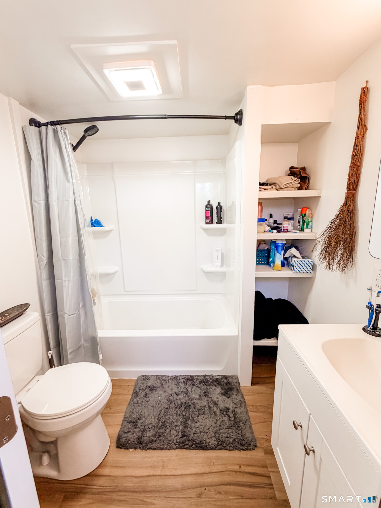 16 Conrad Park Killingly CT 06241