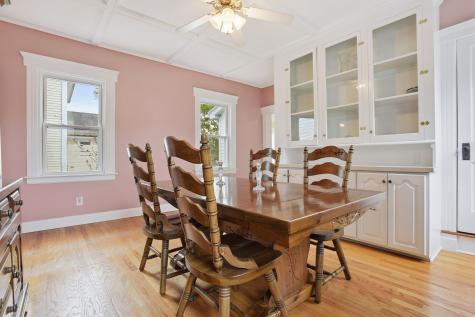 541 Montauk Avenue New London CT 06320