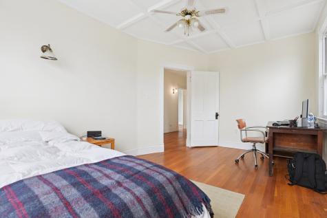 541 Montauk Avenue New London CT 06320