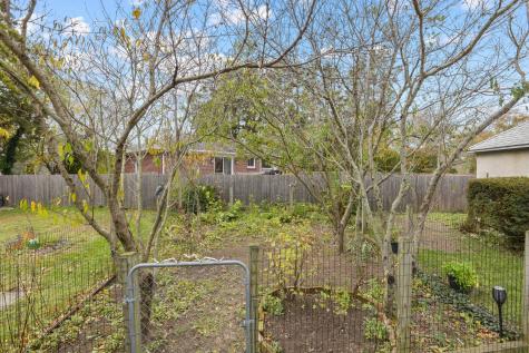 541 Montauk Avenue New London CT 06320