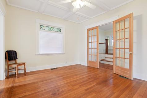 541 Montauk Avenue New London CT 06320