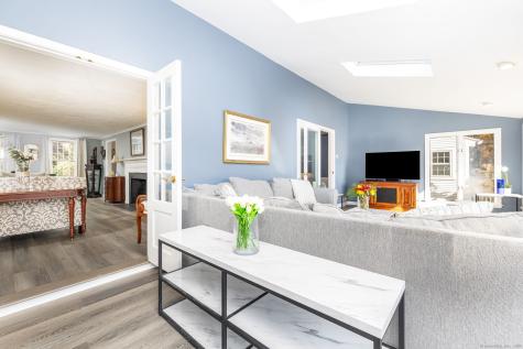 41 Soby Drive West Hartford CT 06107