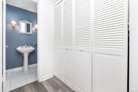 41 Soby Drive West Hartford CT 06107