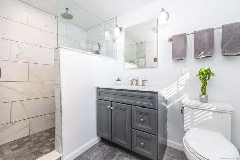 41 Soby Drive West Hartford CT 06107