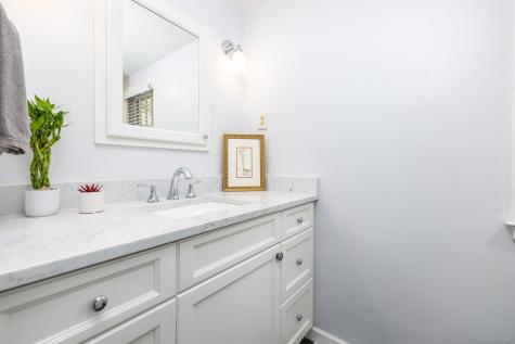 41 Soby Drive West Hartford CT 06107