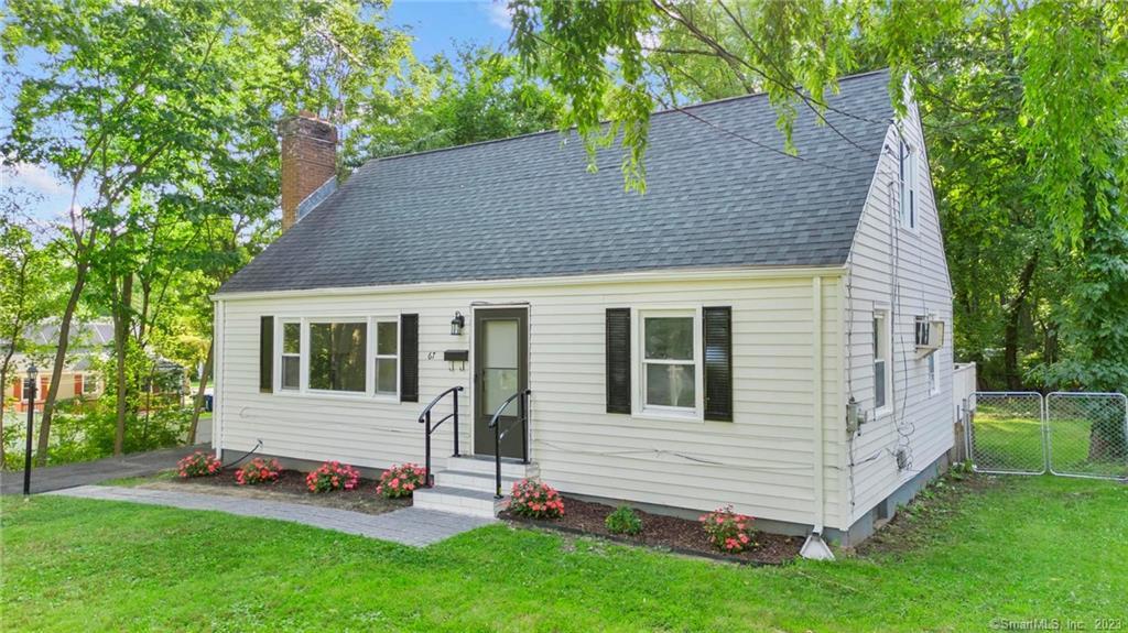 67 Woodland Street Windsor CT 06095