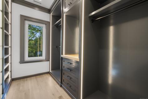 72 Old Kings South Highway Darien CT 06820