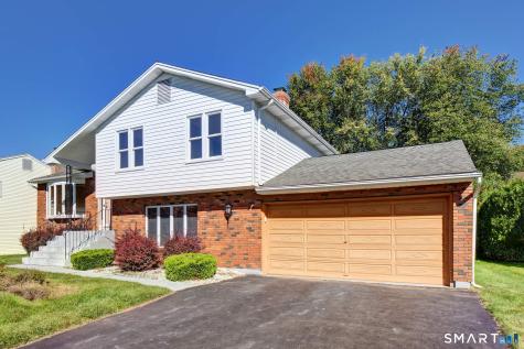 107 Patriot Lane Newington CT 06111