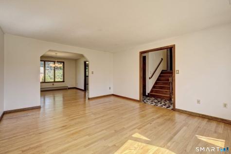 107 Patriot Lane Newington CT 06111