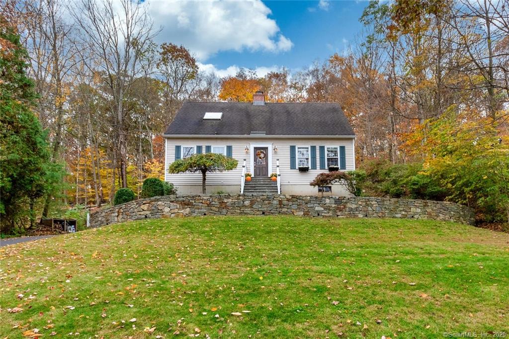 7 Scenic View Drive Newtown CT 06470