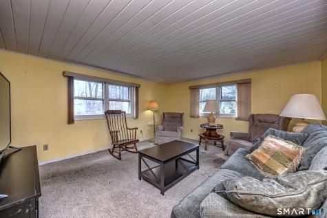 322 Hotchkiss Road Orange CT 06477