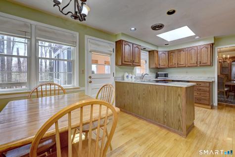 322 Hotchkiss Road Orange CT 06477